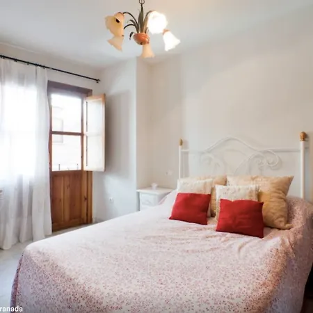 Apartment Sunny, 2-bedroom House With Wifi In 5 Minutes From